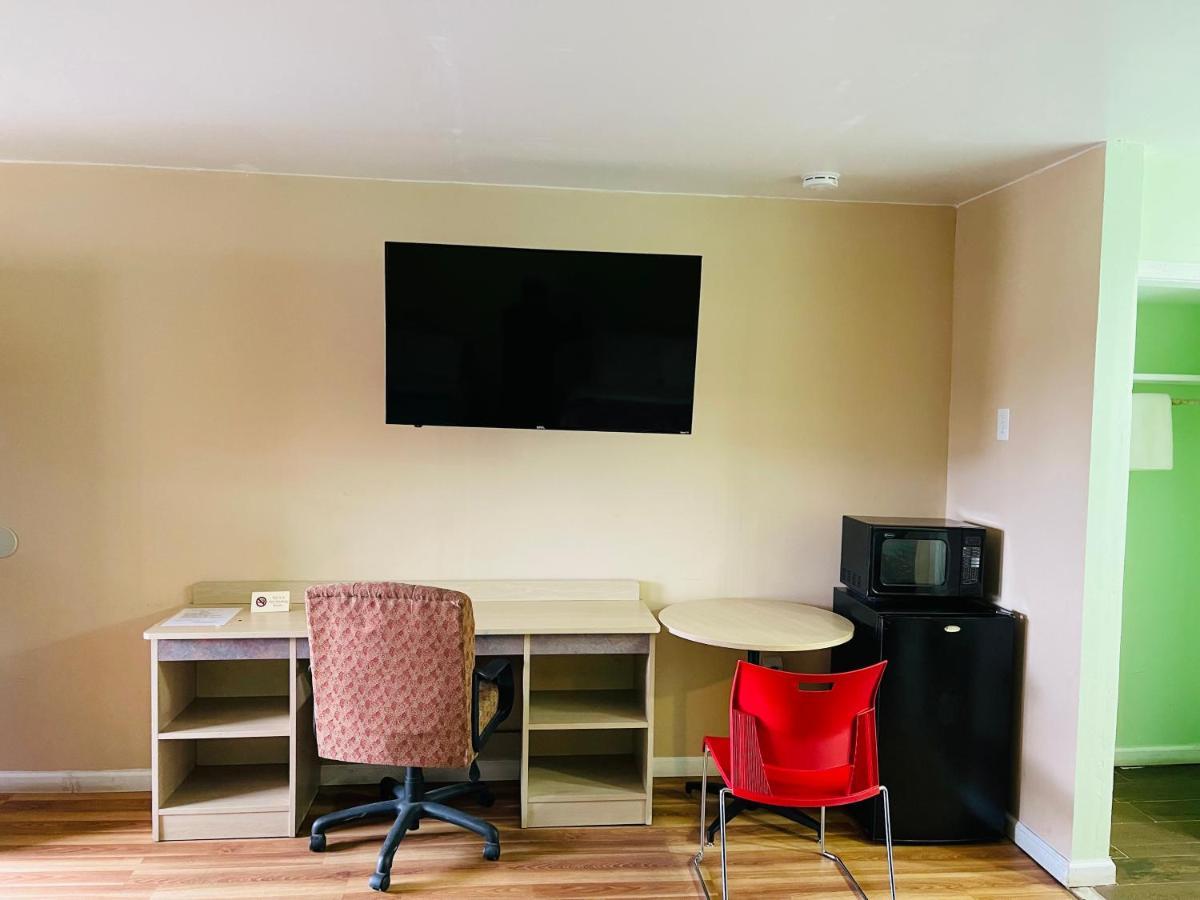 Budget Inn Pulaski Luaran gambar