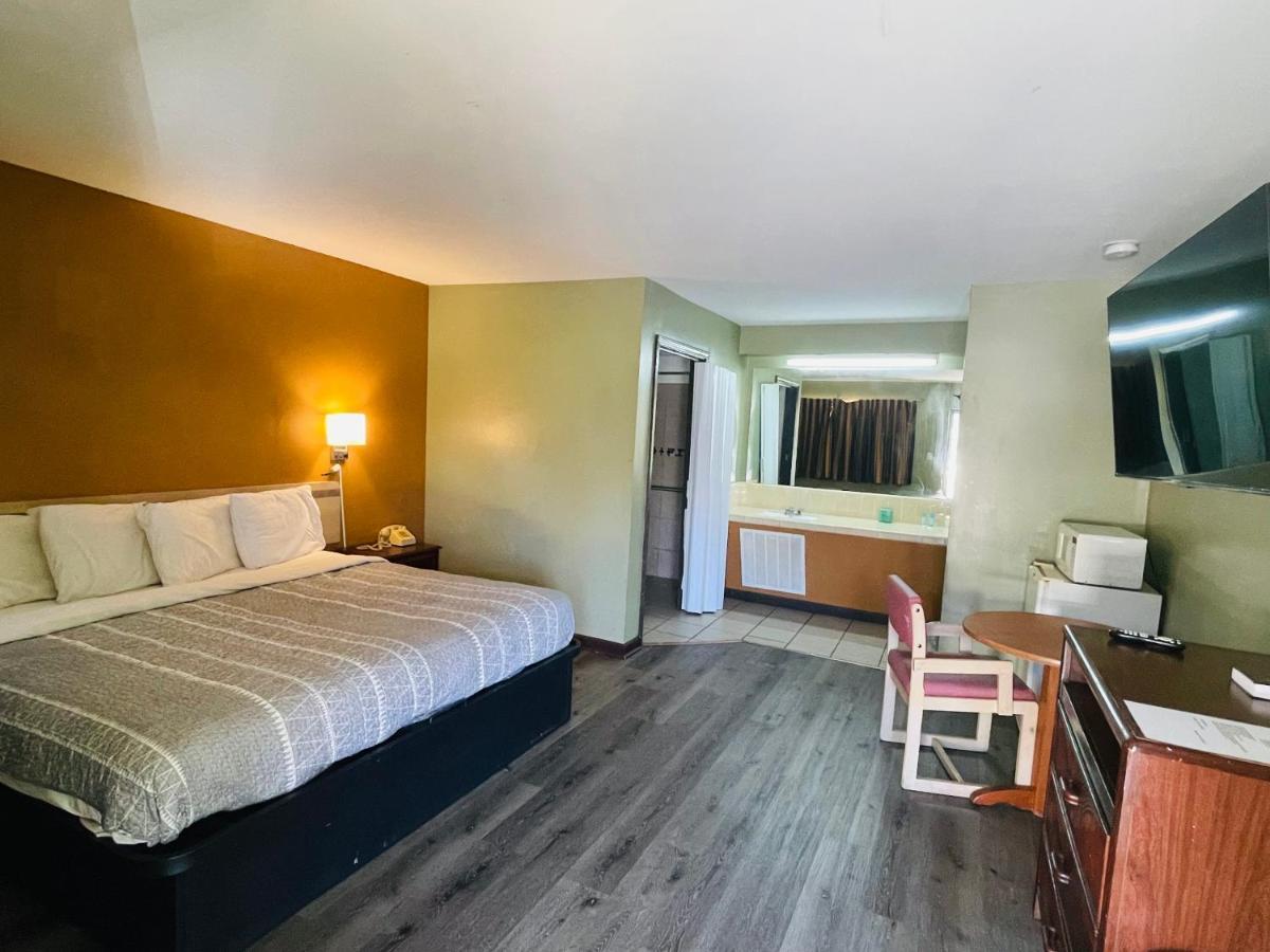 Budget Inn Pulaski Luaran gambar