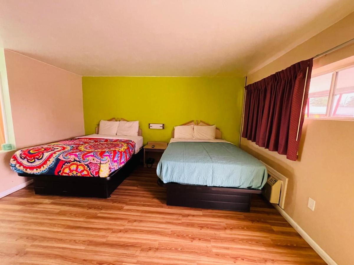 Budget Inn Pulaski Luaran gambar